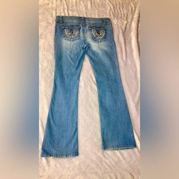 Y2K Candies Juniors Distressed Embroidered Low Rise Flare Leg Jeans - Picture 4 of 6